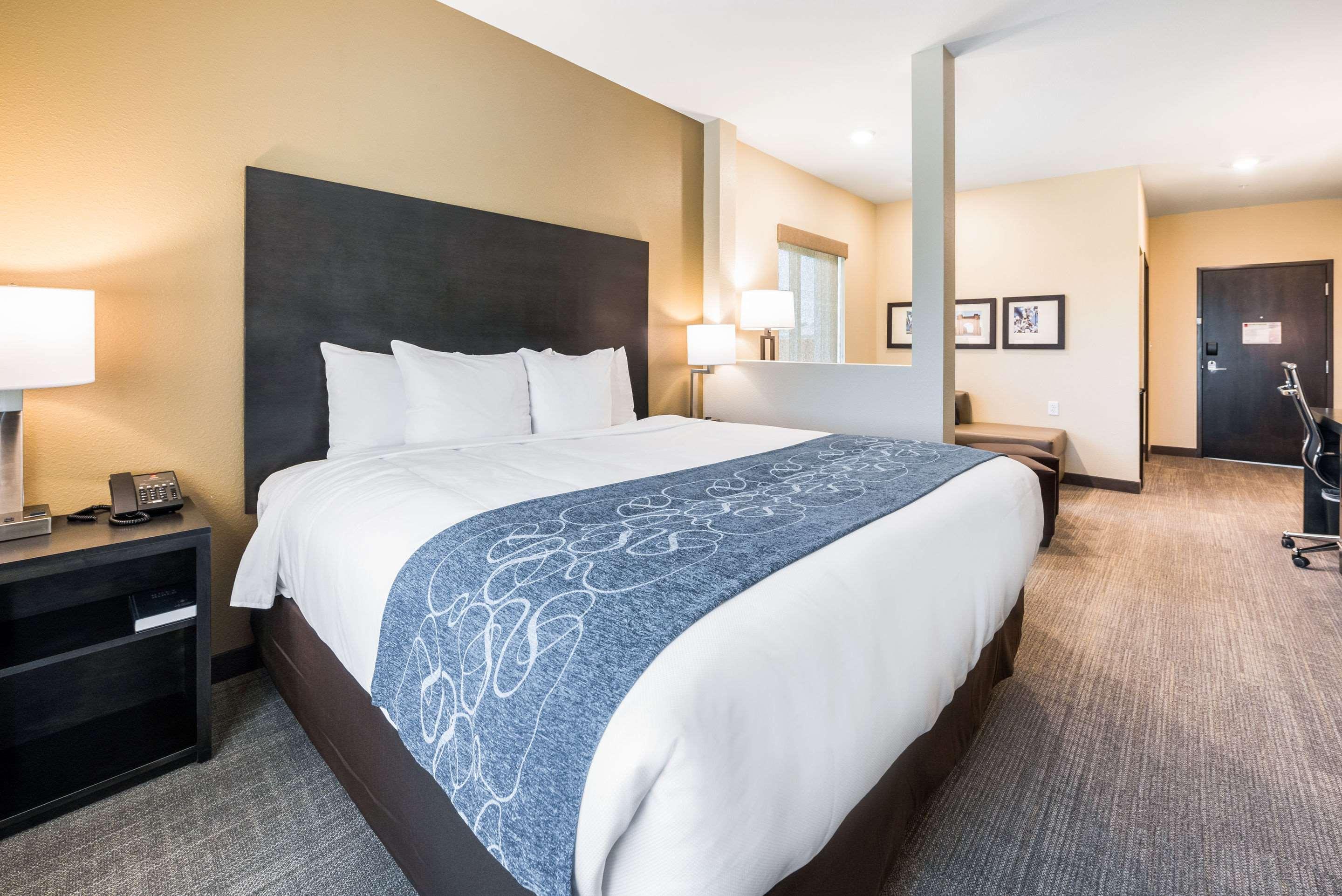 Comfort Suites Marysville Columbus - Northwest Екстер'єр фото