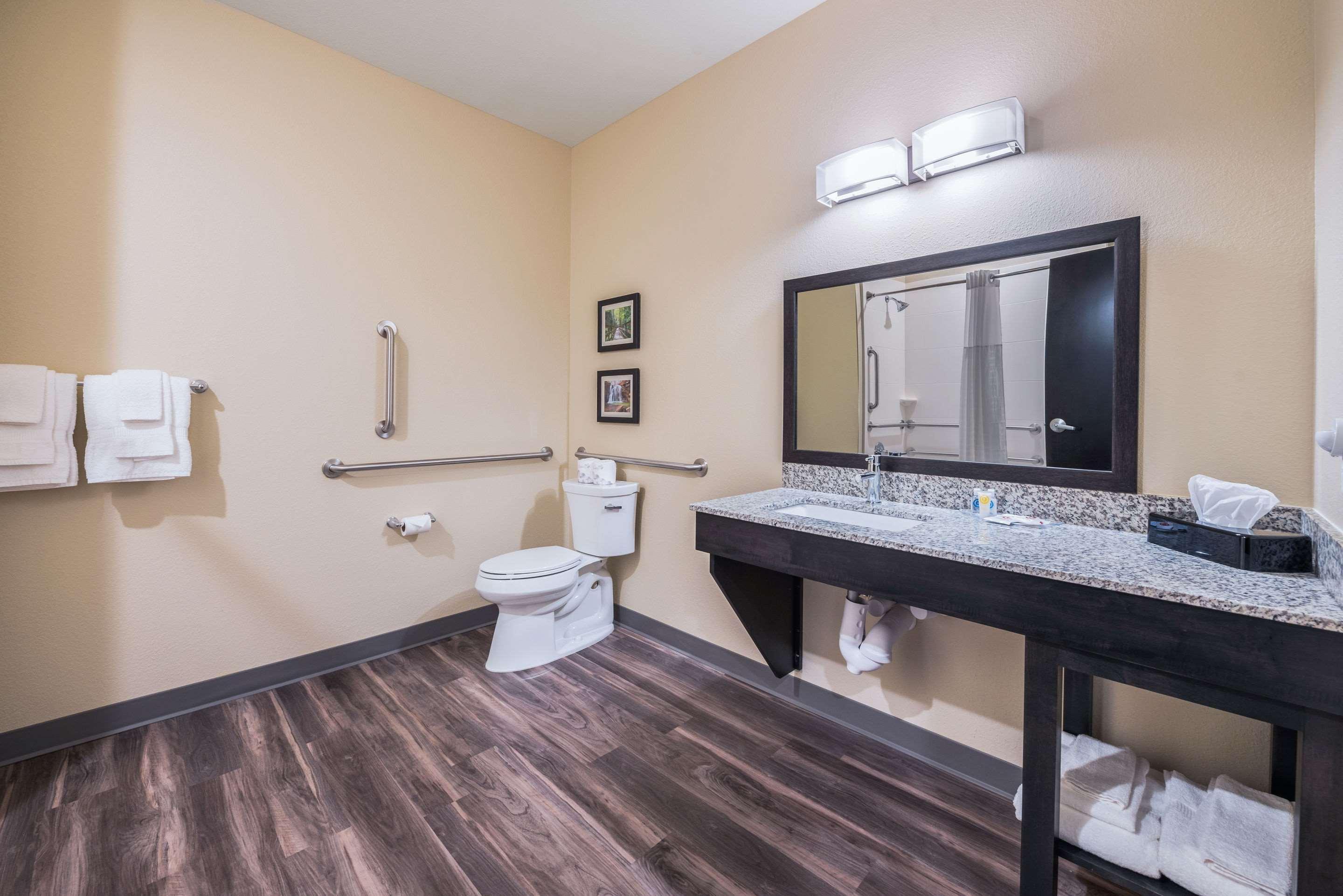 Comfort Suites Marysville Columbus - Northwest Екстер'єр фото