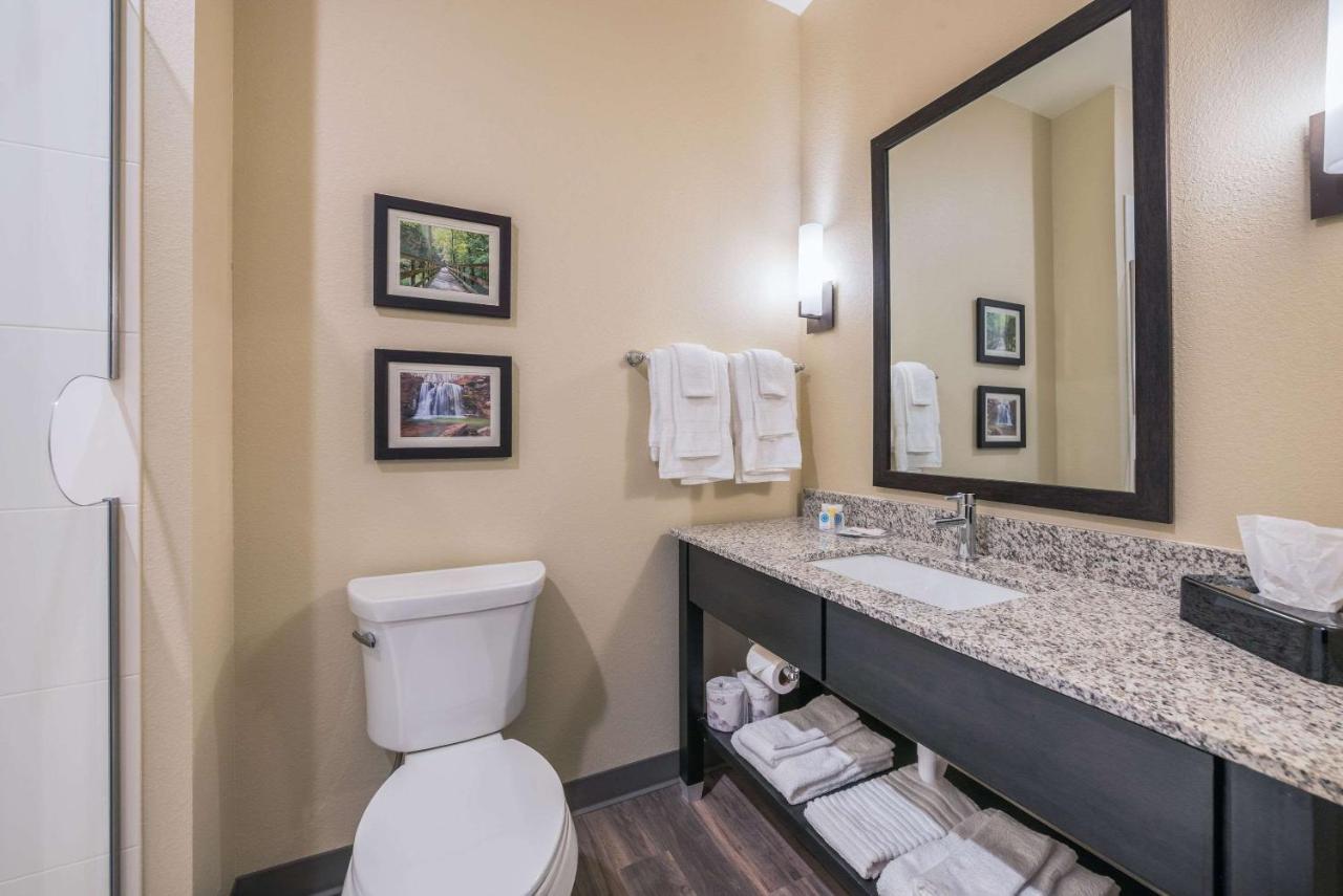Comfort Suites Marysville Columbus - Northwest Екстер'єр фото